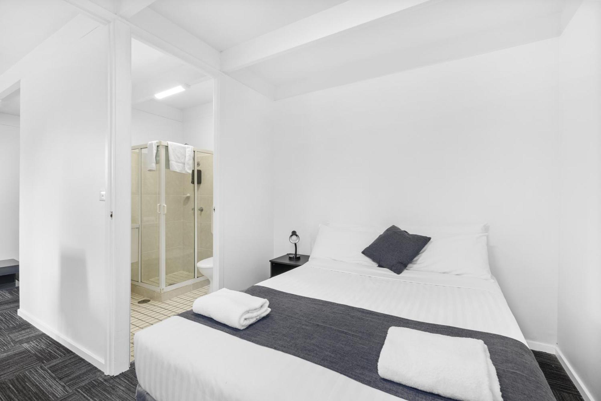 Sundown Villas Symonston Dış mekan fotoğraf