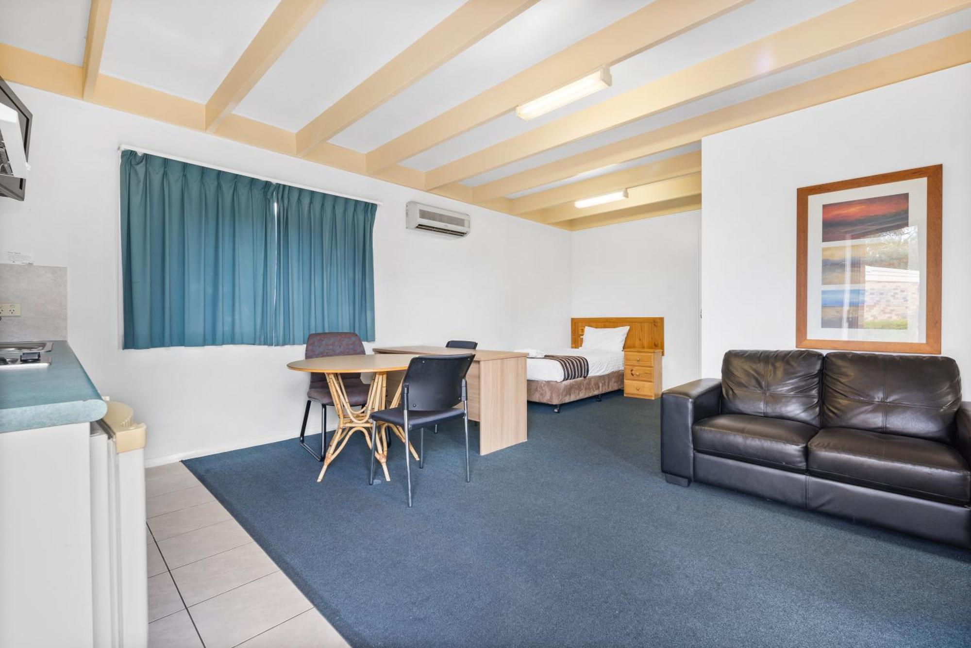 Sundown Villas Symonston Dış mekan fotoğraf